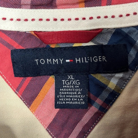 Bundle of 2 Men’s Plaid Long Sleeve Button Down Shirts - Picture 7 of 8